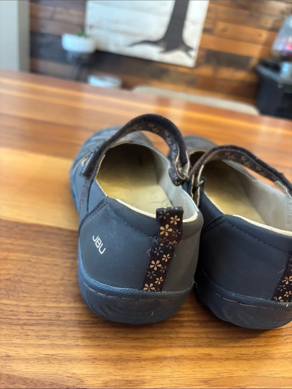 JBU J-41 Mary Jane Brown Floral Flats Shoe Women’s Size 10